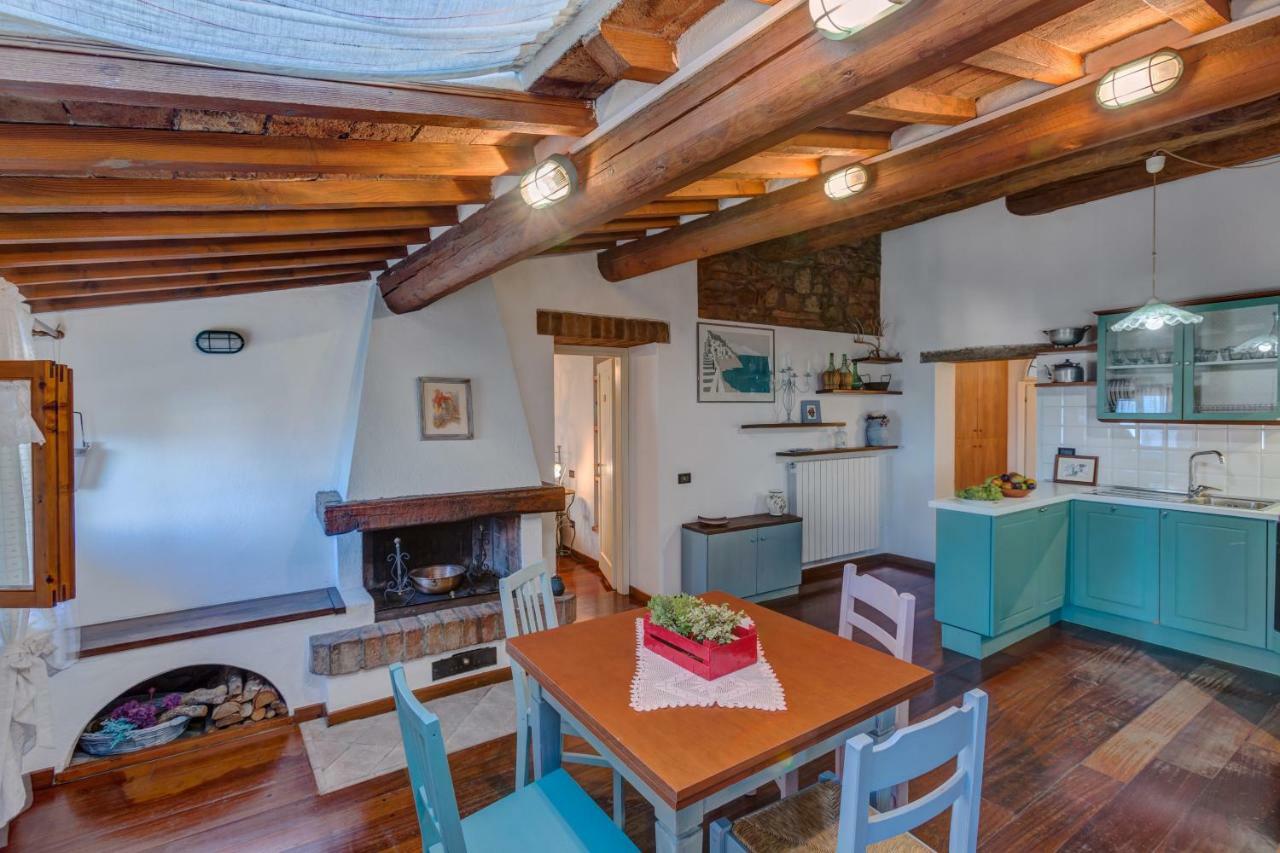 Апартаменты Casa Il Castello Гамбасси-Терме Экстерьер фото
