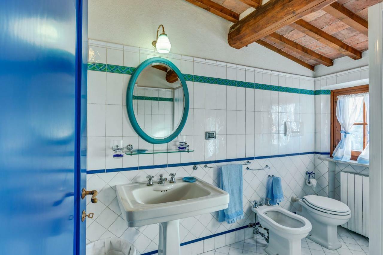 Апартаменты Casa Il Castello Гамбасси-Терме Экстерьер фото