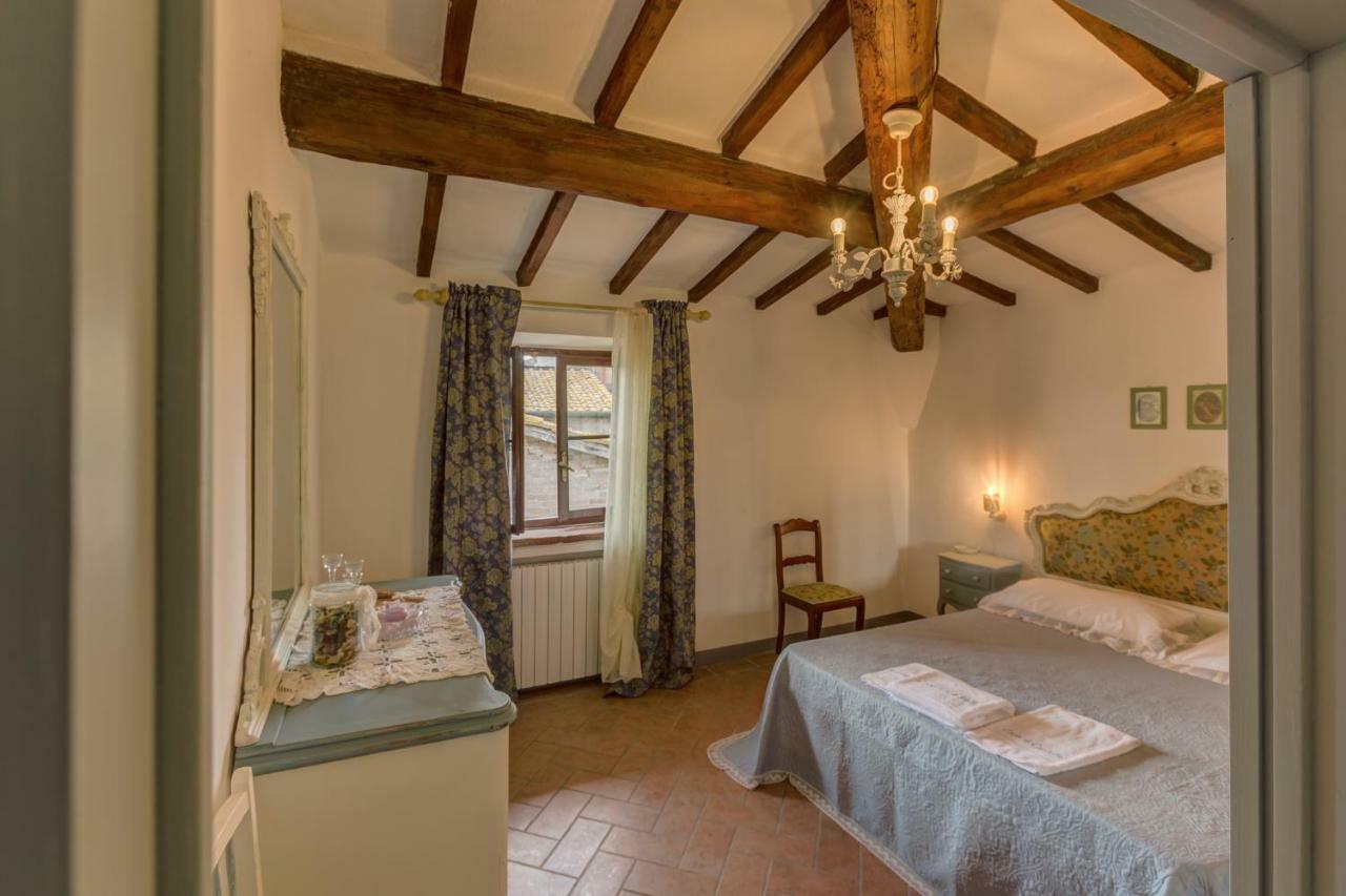 Апартаменты Casa Il Castello Гамбасси-Терме Экстерьер фото