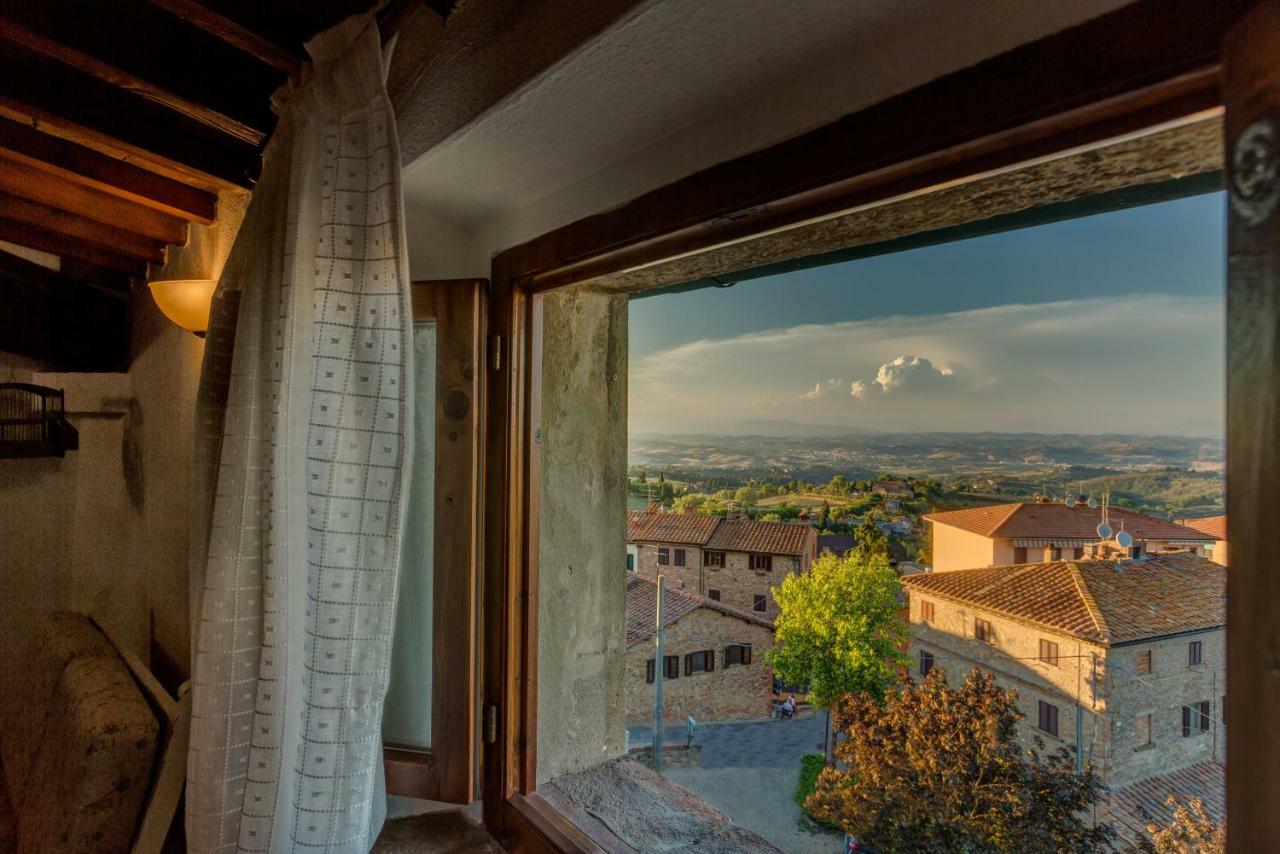 Апартаменты Casa Il Castello Гамбасси-Терме Экстерьер фото